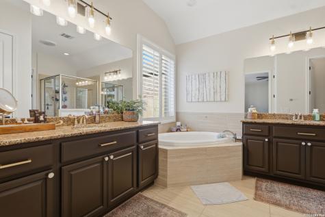 1918 Capella Creek San Antonio TX 78260