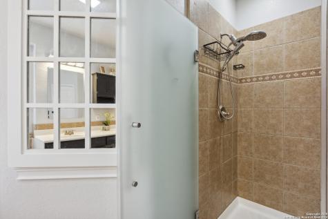 538 Calm Springs San Antonio TX 78260