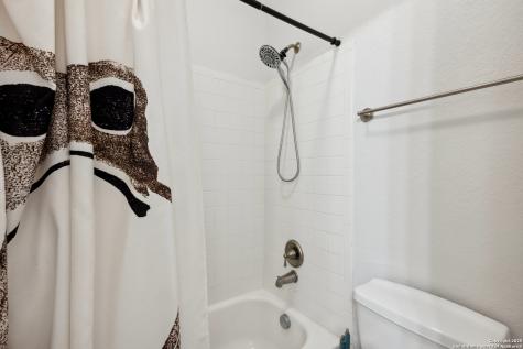 538 Calm Springs San Antonio TX 78260