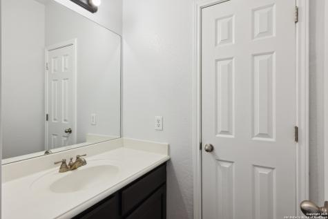 538 Calm Springs San Antonio TX 78260