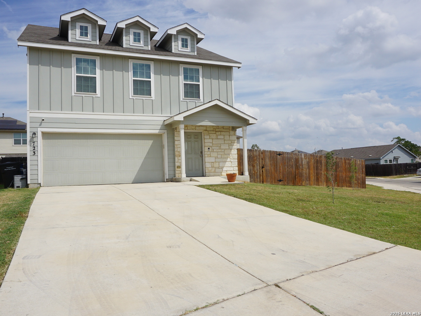 723 Pelican Landing San Antonio TX 78221