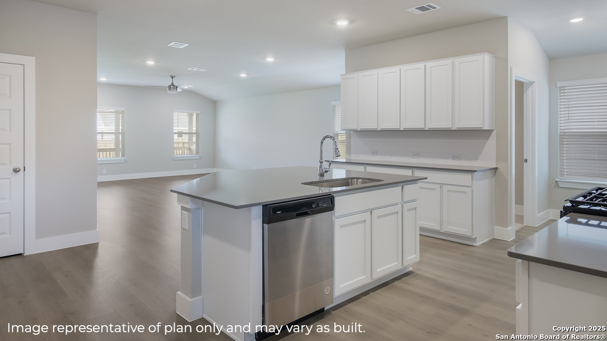 4723 Gypsum Falls San Antonio TX 78253