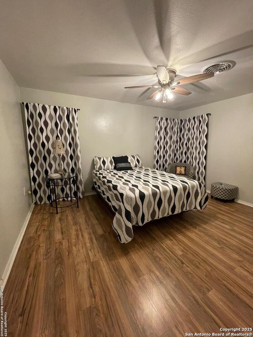 311 Rilla Vista San Antonio TX 78216