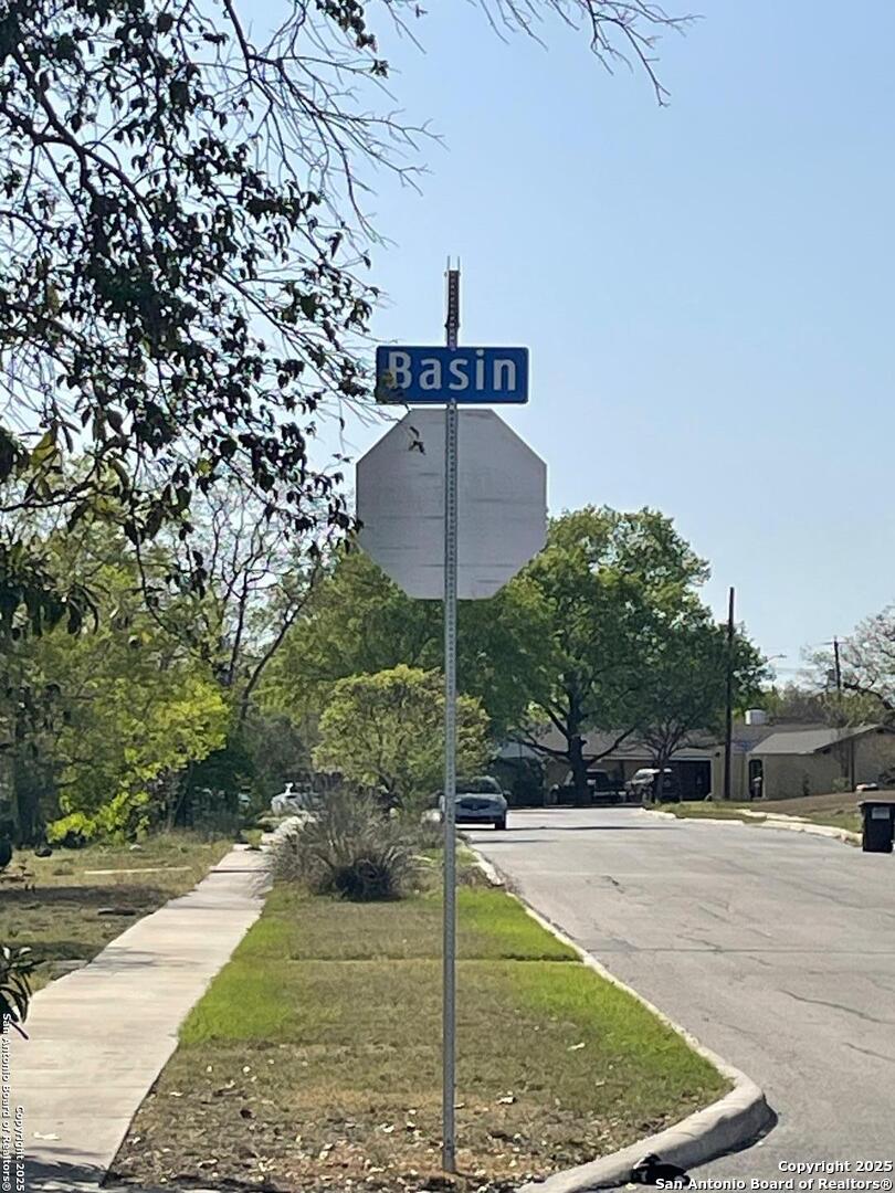 311 Rilla Vista San Antonio TX 78216