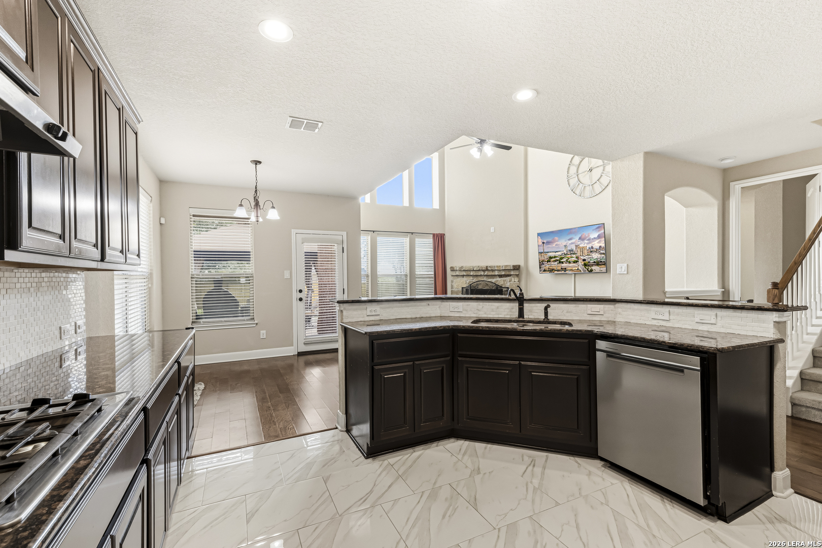 11507 Sneffels Mount Helotes TX 78023