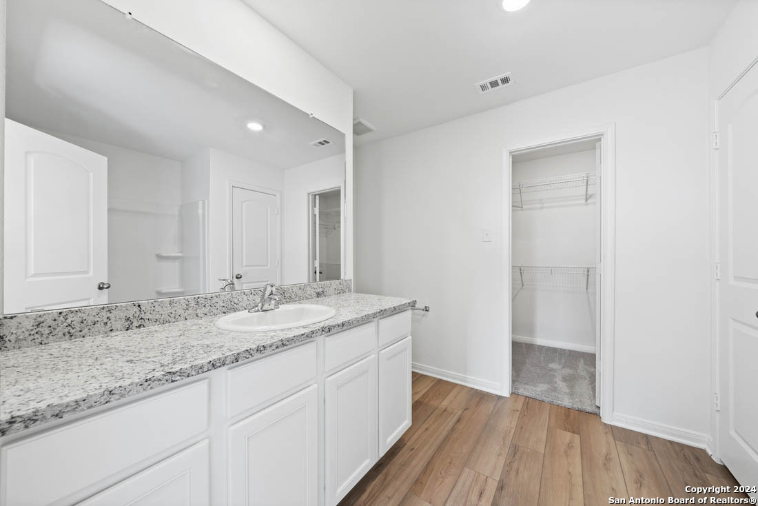 3402 Warlow Branch San Antonio TX 78109