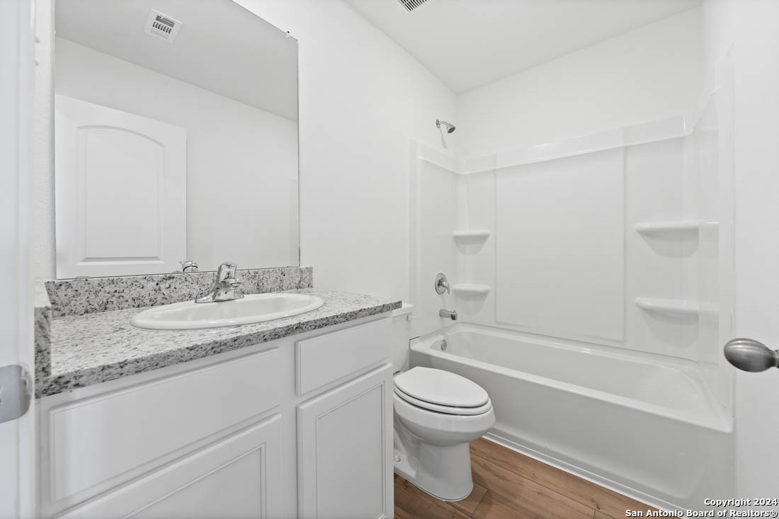 3402 Warlow Branch San Antonio TX 78109