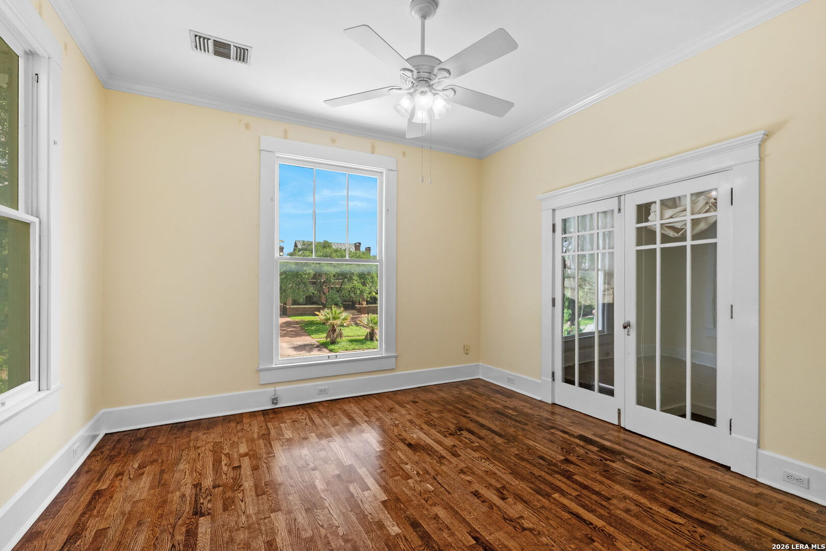 124 E Summit San Antonio TX 78212
