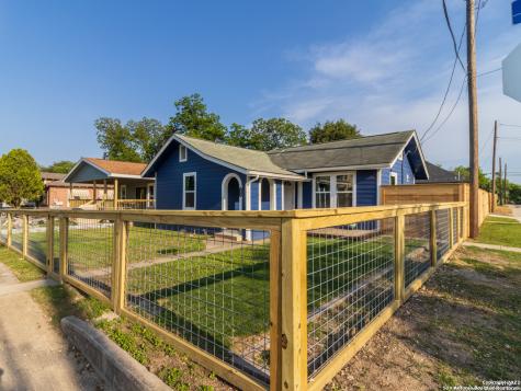 324 Pruitt Avenue San Antonio TX 78204