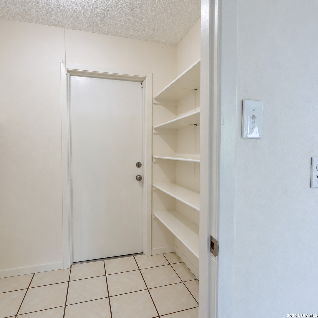 9319 Bendell San Antonio TX 78250