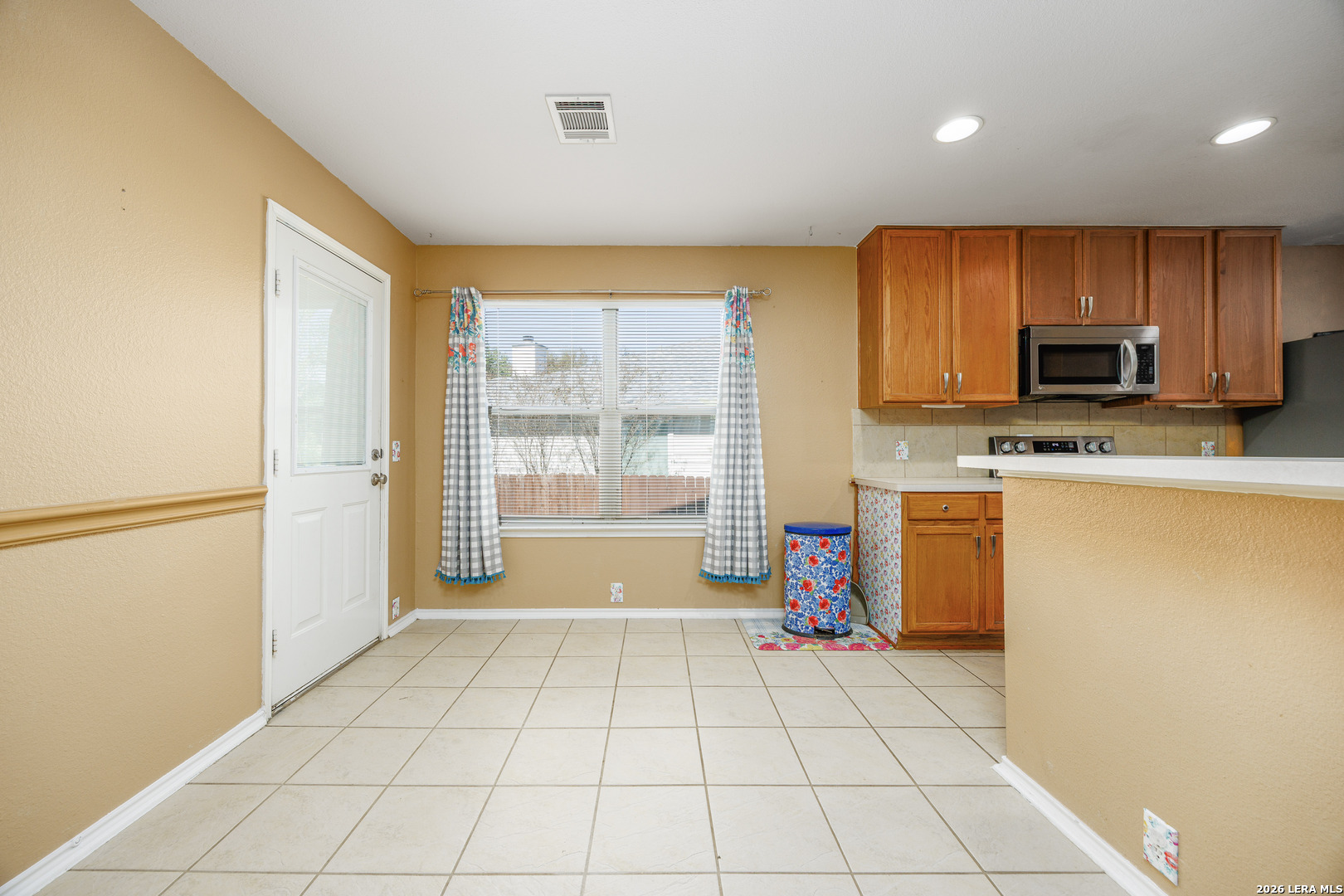 3687 Pebble Beach Schertz TX 78108
