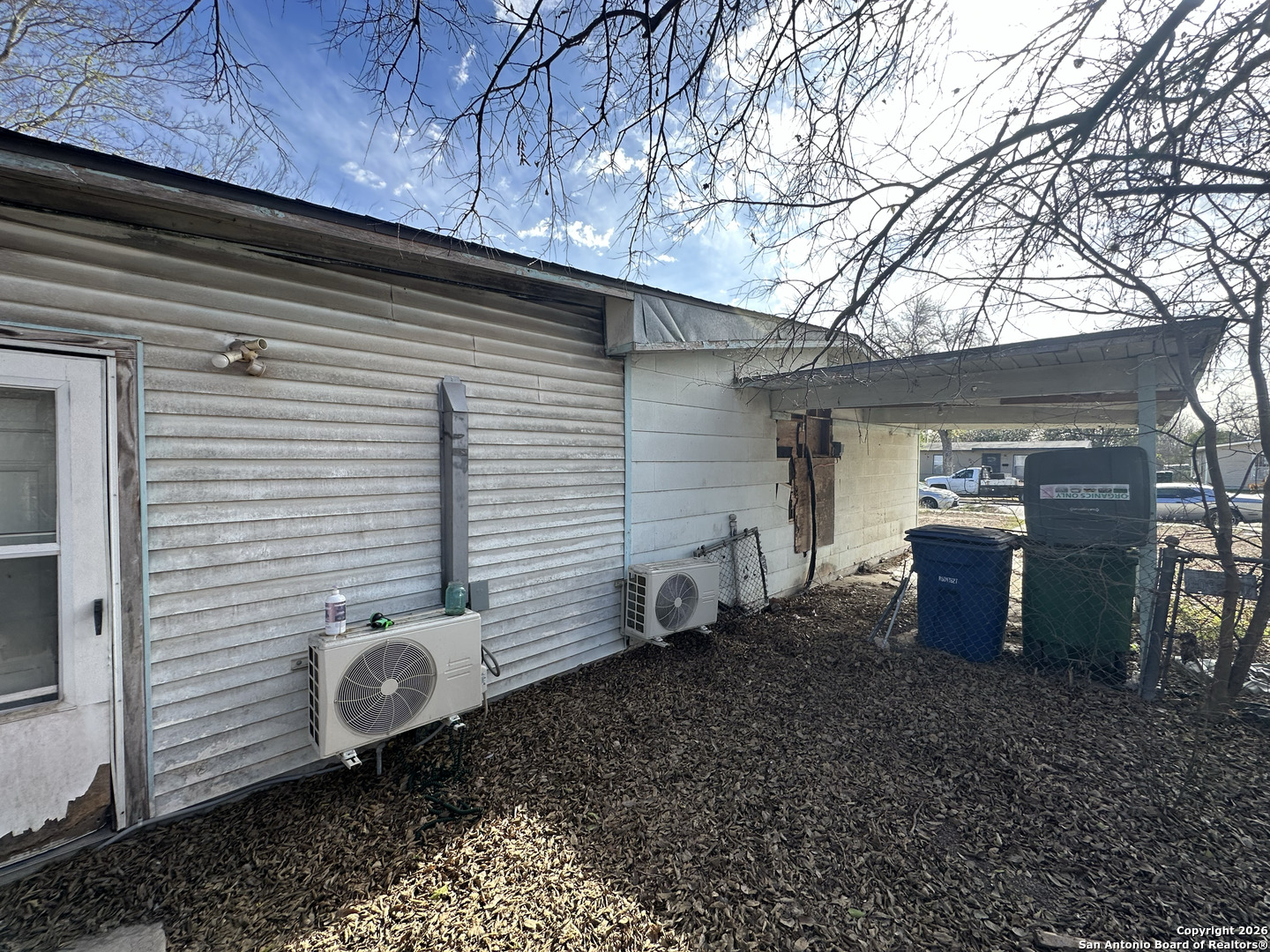 343 E Vestal San Antonio TX 78221