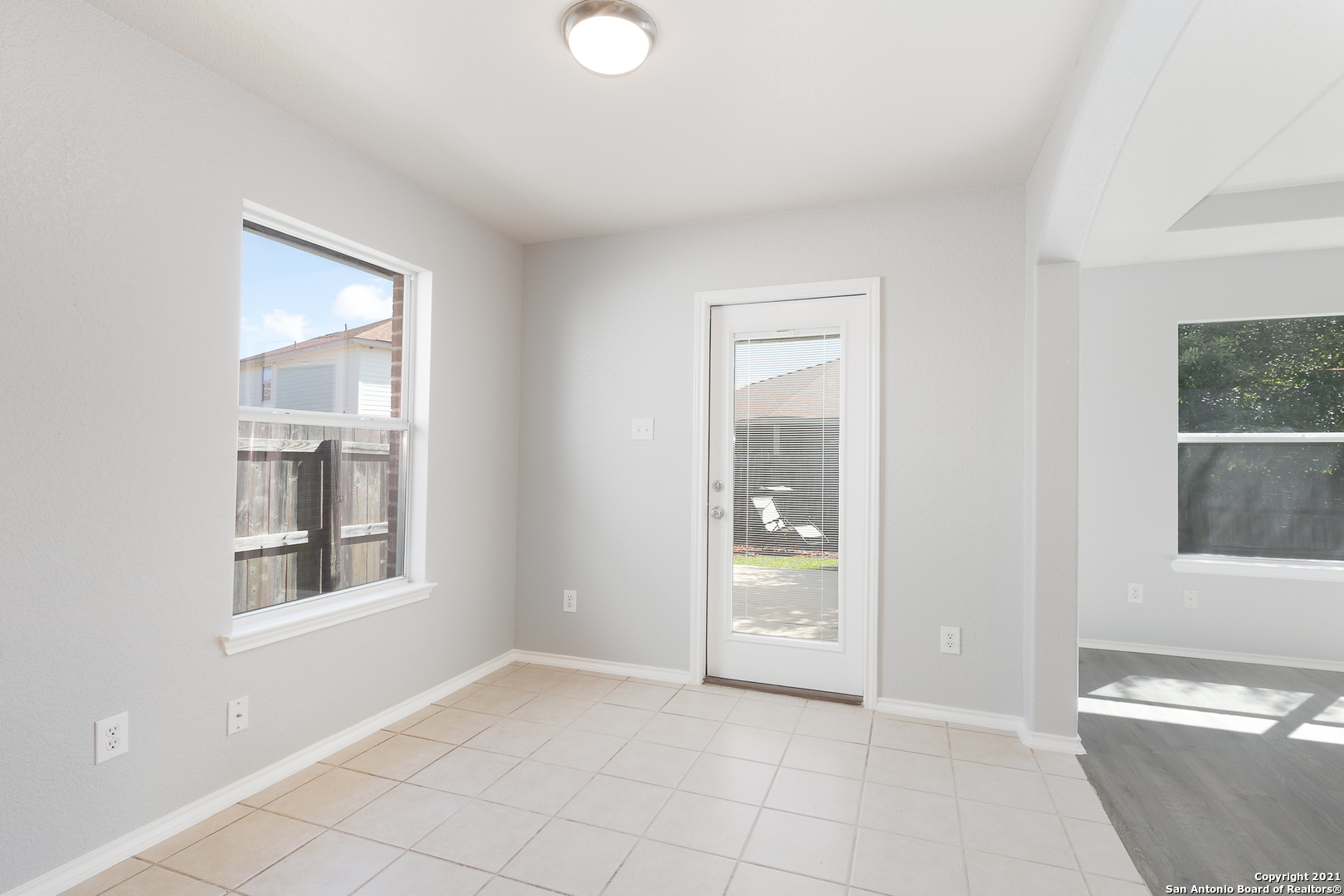 3738 Grissom Branch San Antonio TX 78251