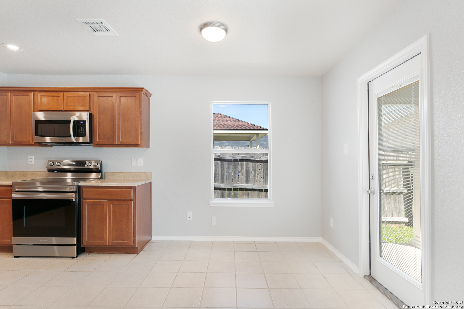 3738 Grissom Branch San Antonio TX 78251