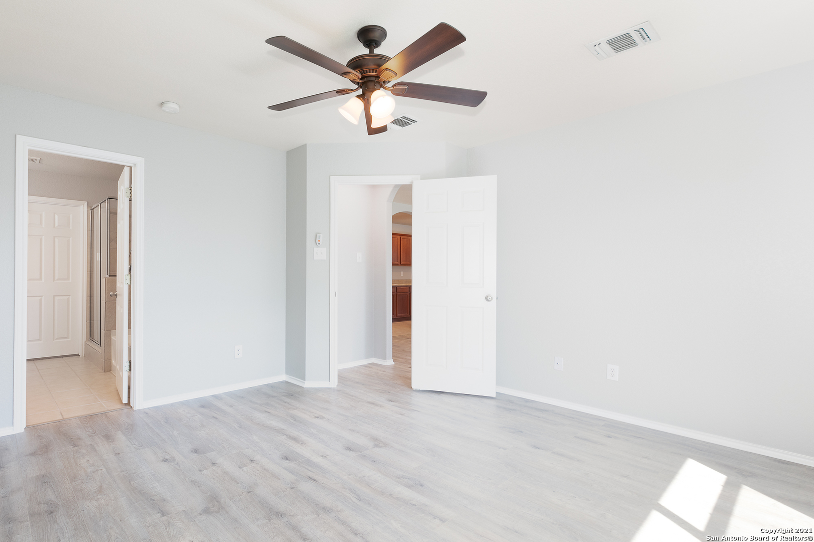 3738 Grissom Branch San Antonio TX 78251