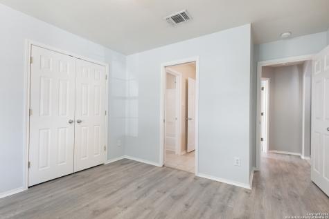 3738 Grissom Branch San Antonio TX 78251