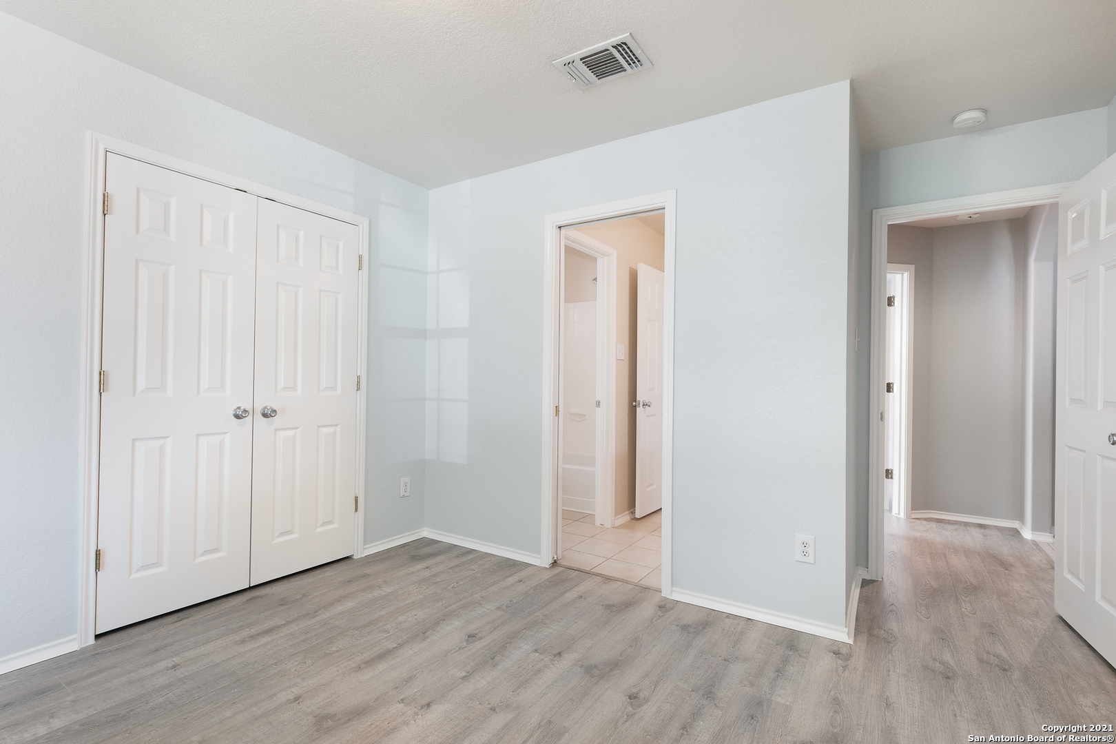 3738 Grissom Branch San Antonio TX 78251