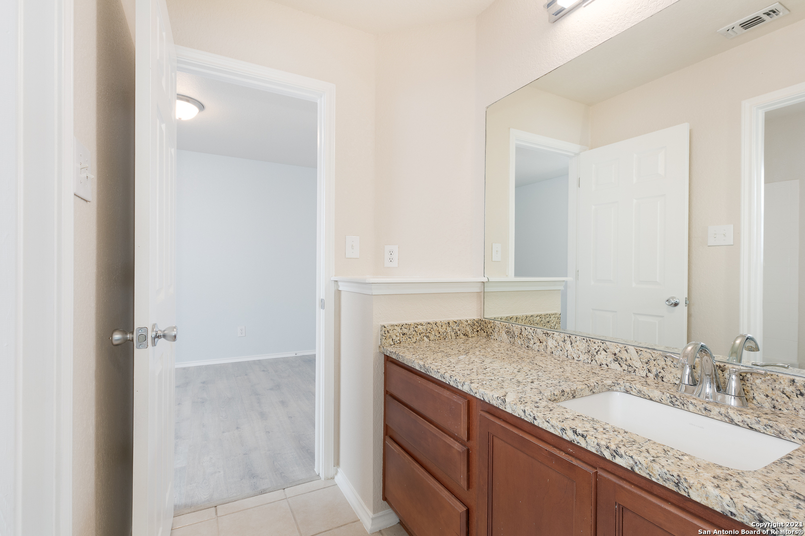 3738 Grissom Branch San Antonio TX 78251