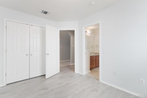 3738 Grissom Branch San Antonio TX 78251