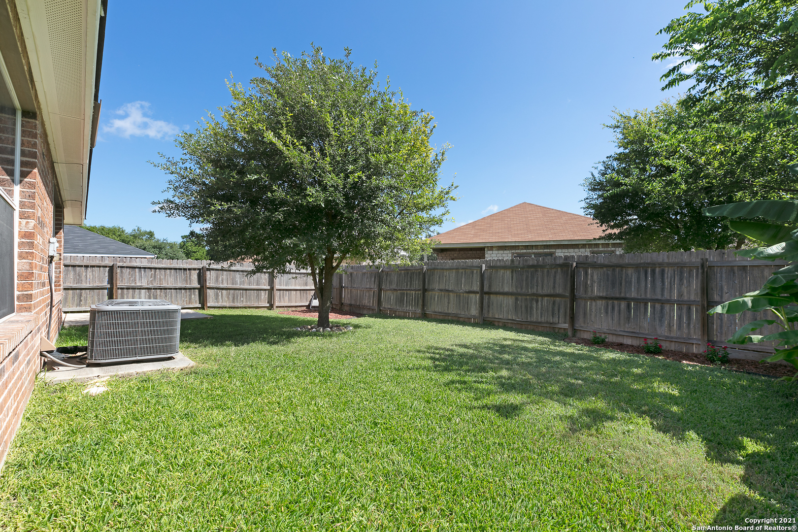 3738 Grissom Branch San Antonio TX 78251