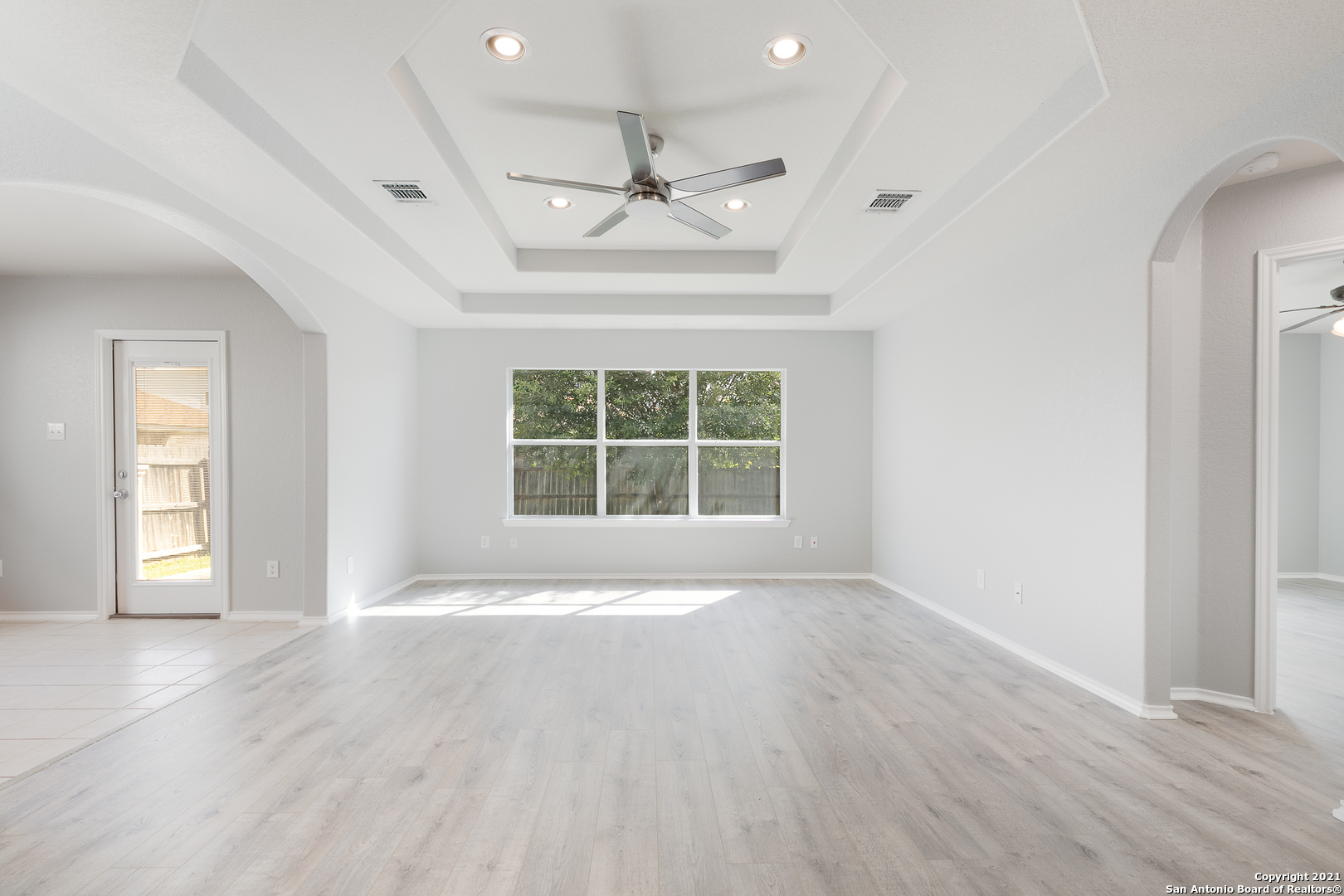 3738 Grissom Branch San Antonio TX 78251