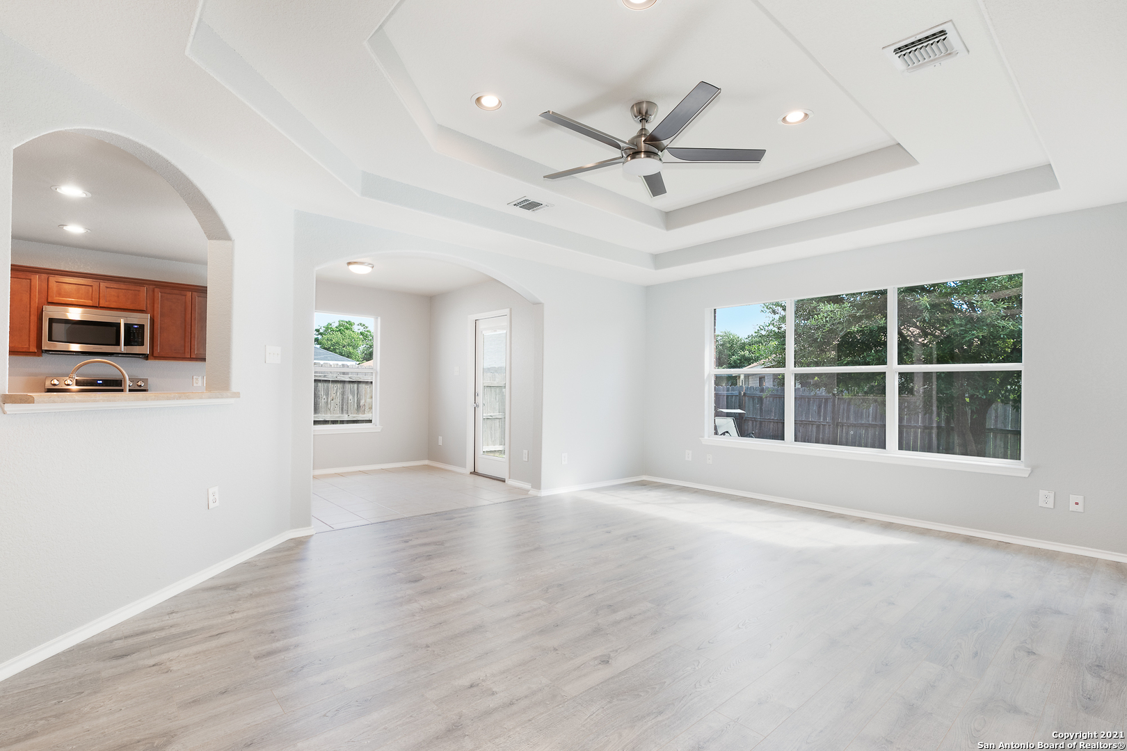 3738 Grissom Branch San Antonio TX 78251