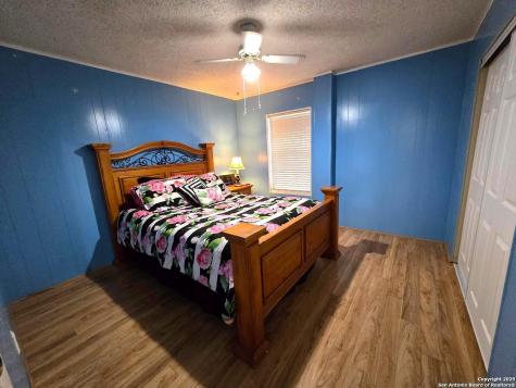 8360 James Somerset TX 78069