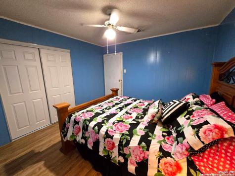 8360 James Somerset TX 78069