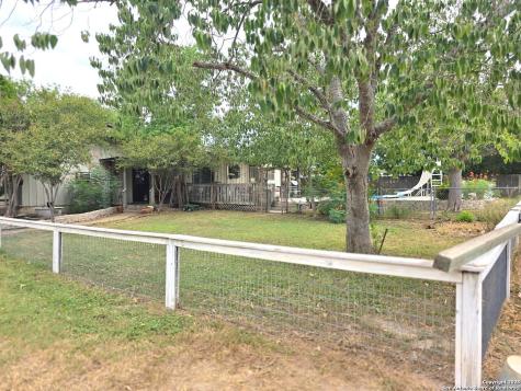 8360 James Somerset TX 78069