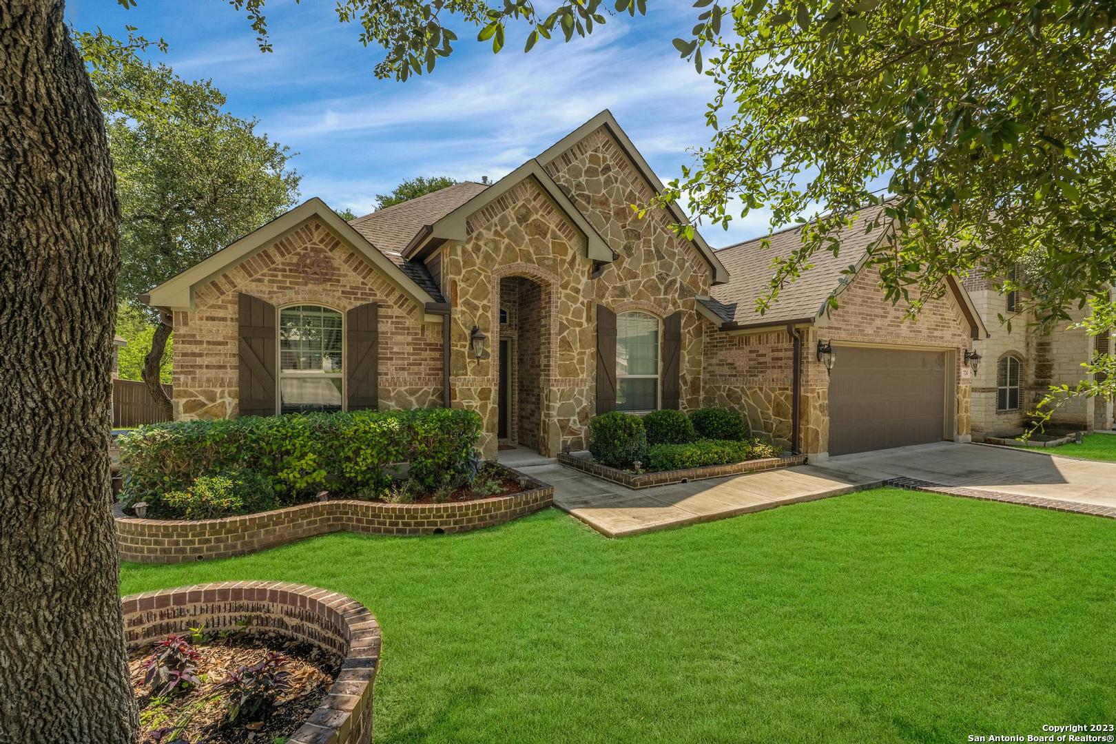 724 Decathlon Street San Antonio TX 78245
