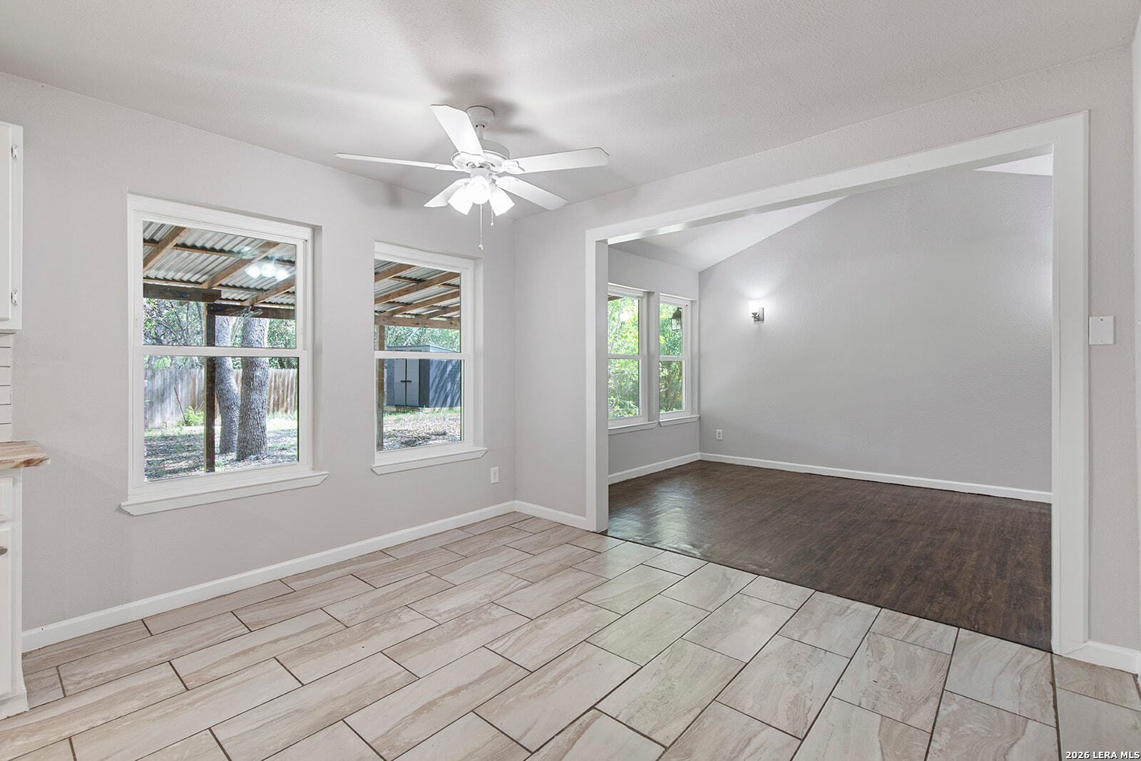210 S Manton Lane Castle Hills TX 78213