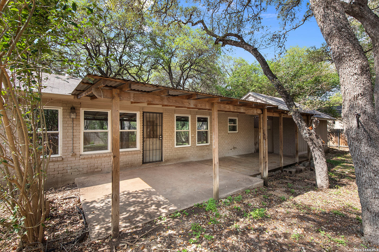 210 S Manton Lane Castle Hills TX 78213