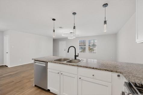 4140 Water Fall Cove San Antonio TX 78223