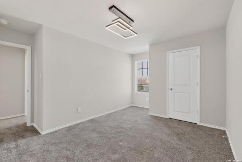 4140 Water Fall Cove San Antonio TX 78223