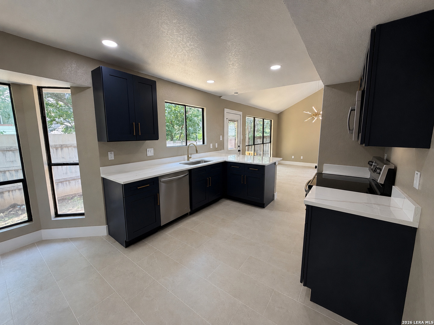 6418 Indian Run San Antonio TX 78233