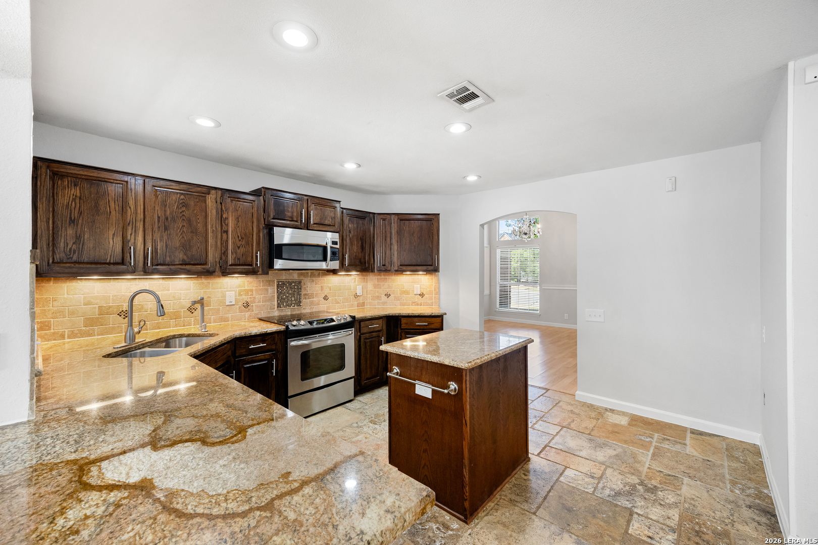 25003 Summit Hollow San Antonio TX 78258
