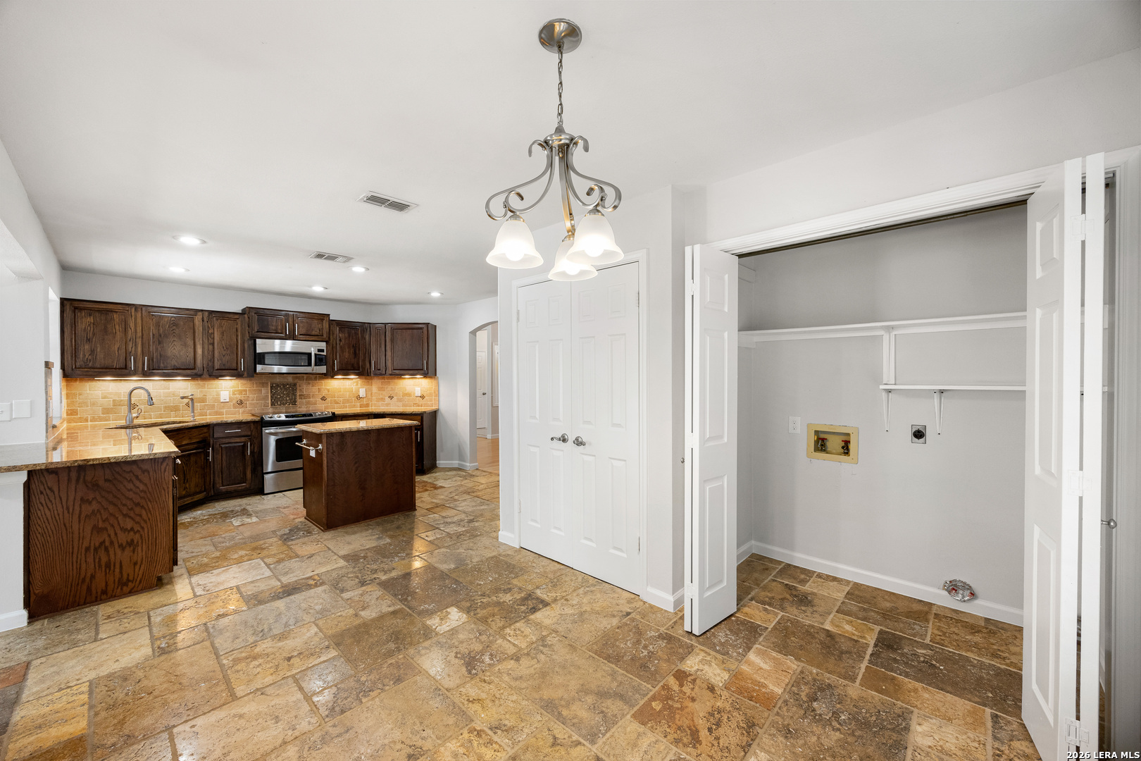 25003 Summit Hollow San Antonio TX 78258