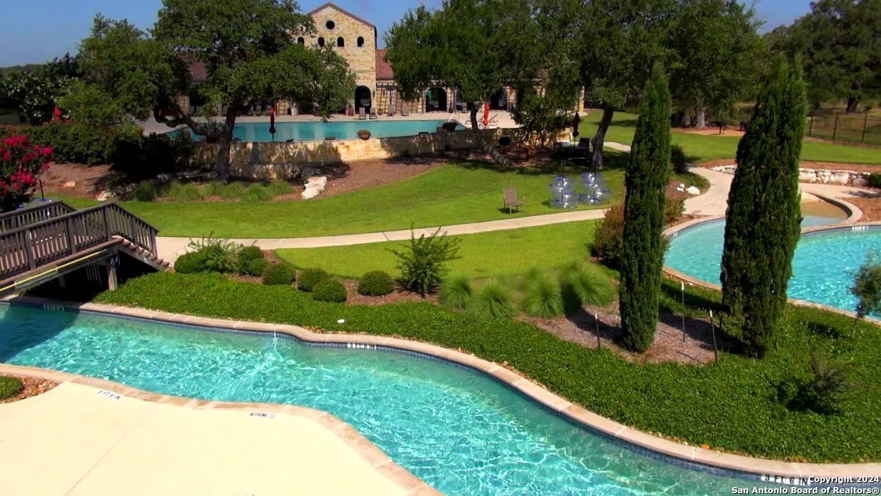 1728 Chardonnay New Braunfels TX 78132