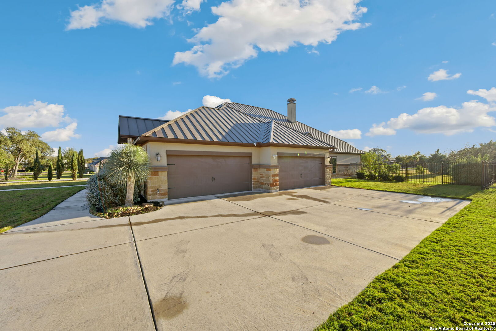917 Coolabah New Braunfels TX 78132