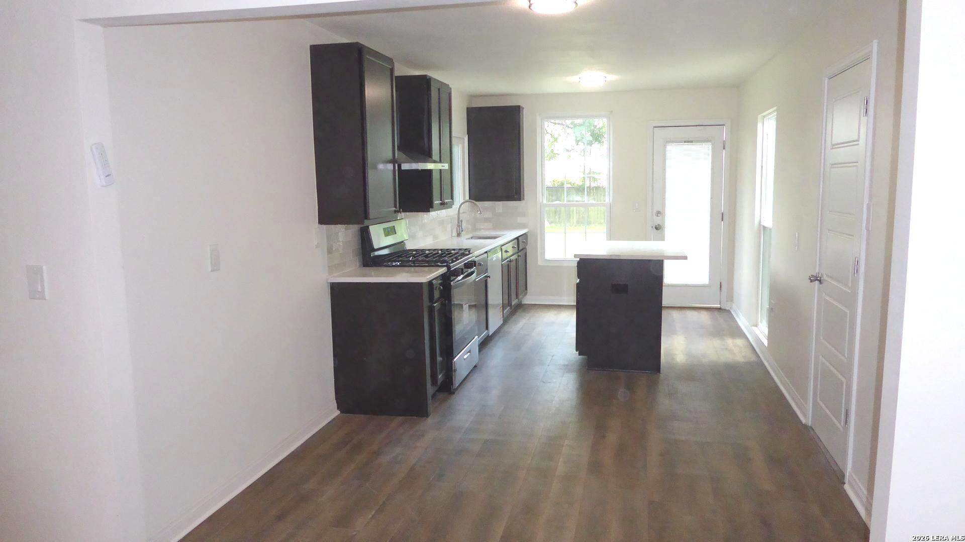 104 Dinn San Antonio TX 78218