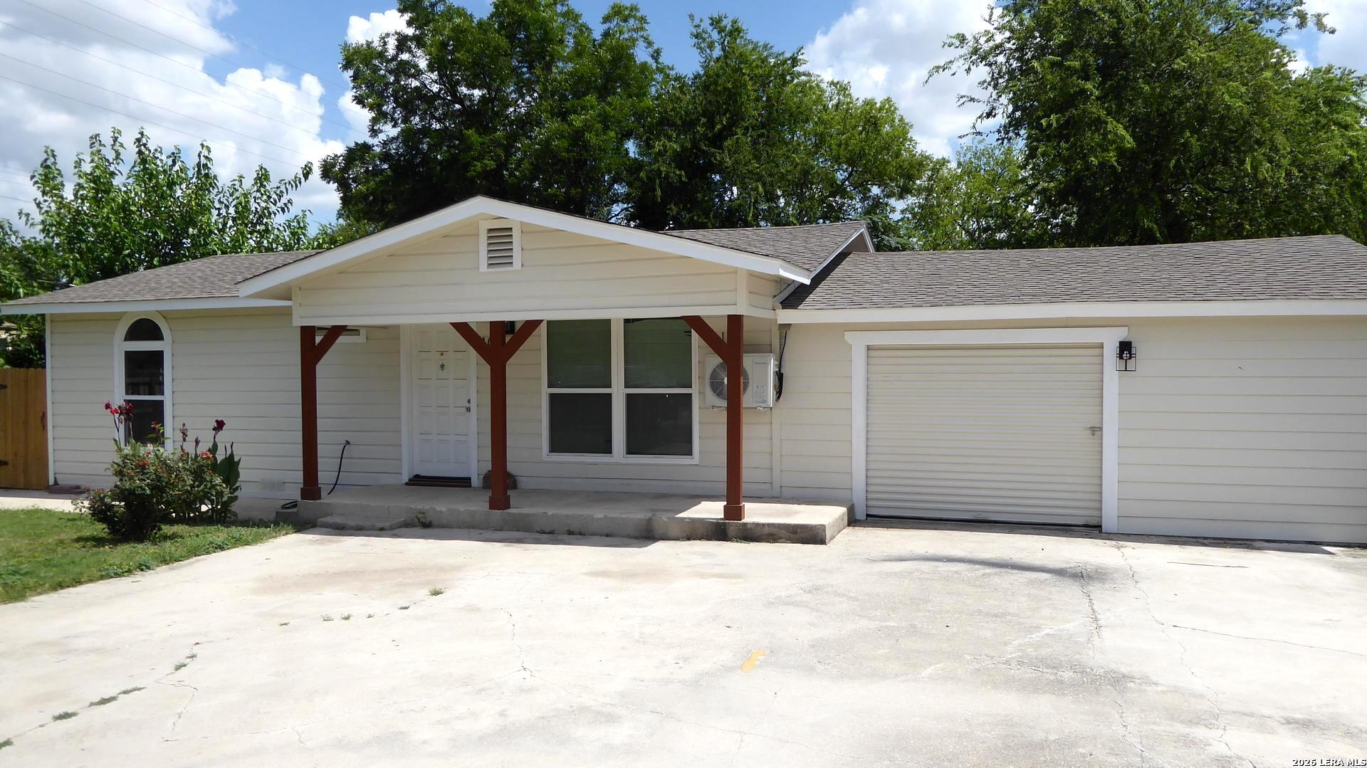 104 Dinn San Antonio TX 78218
