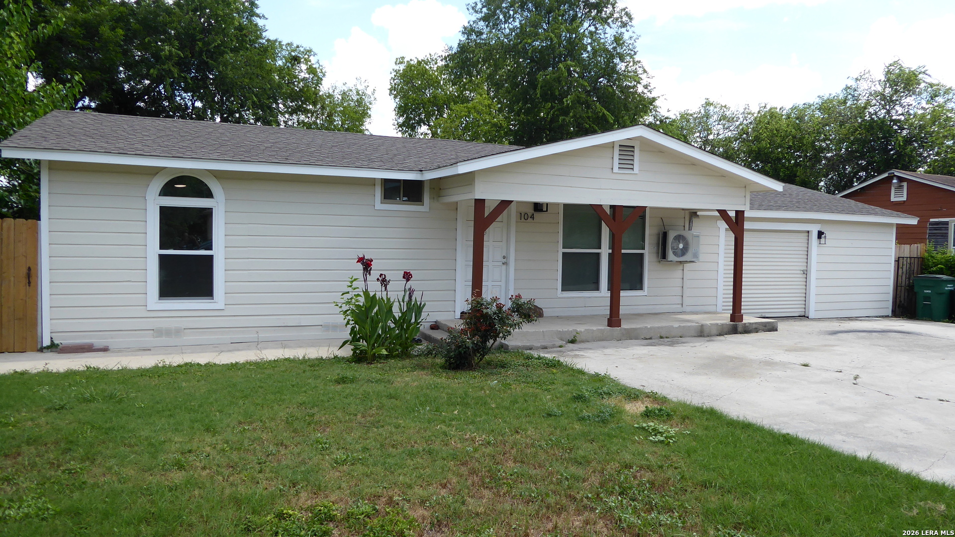 104 Dinn San Antonio TX 78218