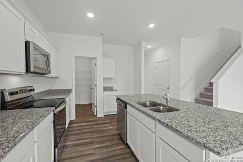 1428 Almeda Road Seguin TX 78155