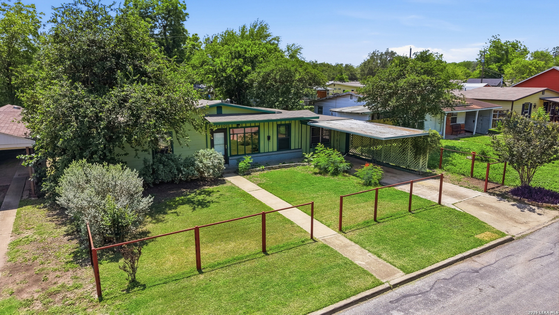 530 E Bonner Avenue San Antonio TX 78214