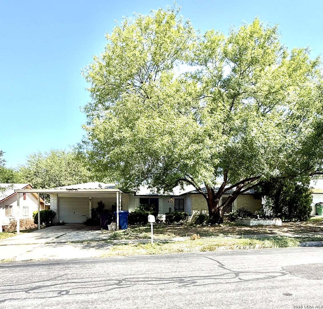 523 Solar Drive San Antonio TX 78227