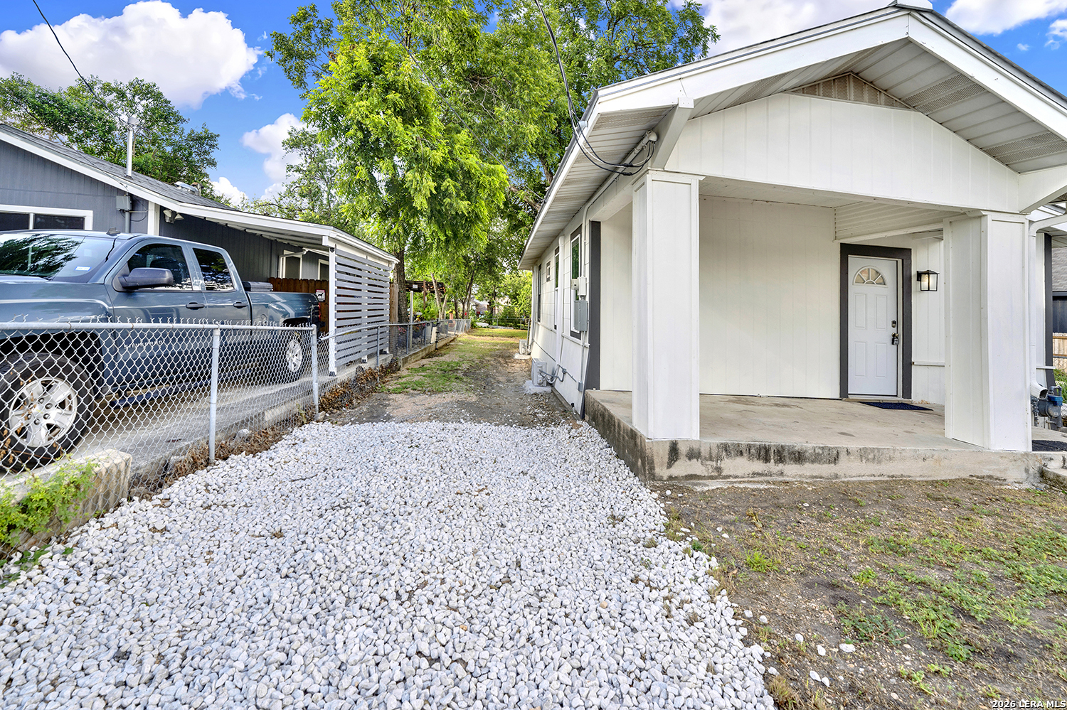 1426 E Carson Street San Antonio TX 78208