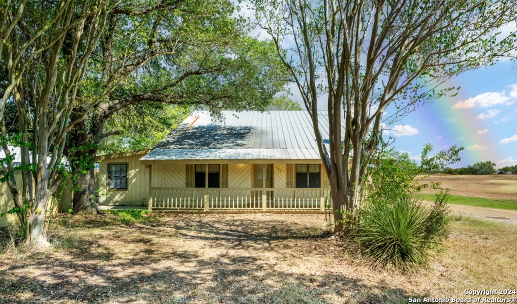 795 S State Highway 16 Jourdanton TX 78026