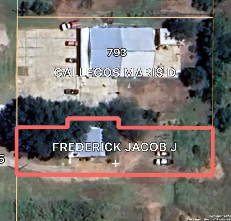 795 S State Highway 16 Jourdanton TX 78026