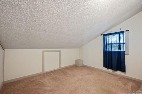 795 S State Highway 16 Jourdanton TX 78026