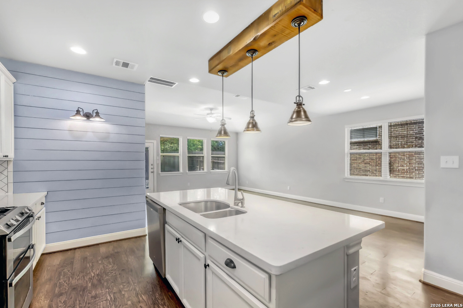 1739 Finland Palm San Antonio TX 78251